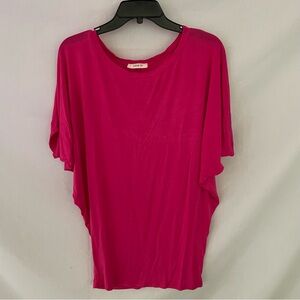 Love In Women’s Pink Short Sleeve Batwing Top Size Small